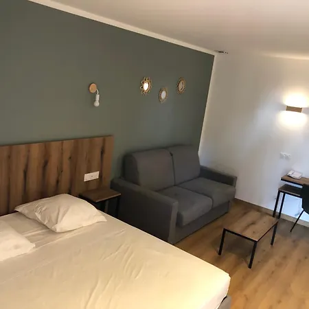 Hotell Les Oliviers 3*