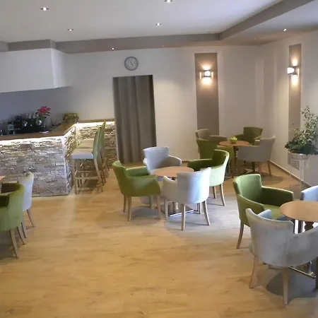 Hotell Les Oliviers 3*