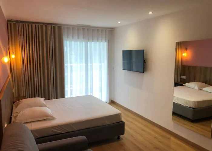 Hotel Les Oliviers Lucciana (Corsica)