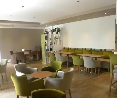 Les Oliviers Hotel